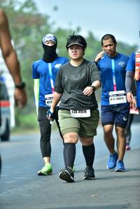 BIB: 40813, 41618
                            <button type="button" onclick="openModal(10116502)" class="btn btn-primary btn-sm float-right btn-popup" data-toggle="modal" data-target=".modal-high-quality">
                        <i class="fas fa-shopping-cart"></i> Add to Cart
                    </button>
                                            <button type="button" onclick="isThisMe(10116502, true)" class="btn btn-success btn-sm float-right btn-popup btn-isme hidden" data-toggle="tooltip" data-placement="bottom" title="นี่คือรูปของคุณใช่ไหม คลิกที่นี่เพื่อเอาเข้าอัลบั้ม">
                        <i class="fas fa-plus"></i> Add to album
                    </button>
                    <button type="button" onclick="isThisMe(10116502, false)" class="btn btn-warning btn-sm float-right btn-popup btn-isnotme hidden">
                        <i class="fas fa-ban"></i> Remove from album
                    </button>